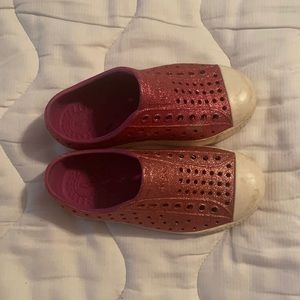 Native C10 sparkly girls shoes